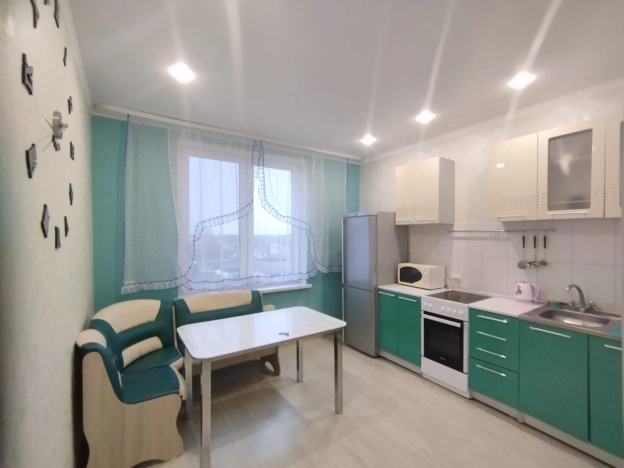 Снять квартиру в Тобольске. Вариант № 10329250, 0, площадь -  квм, цена 35000 рублей