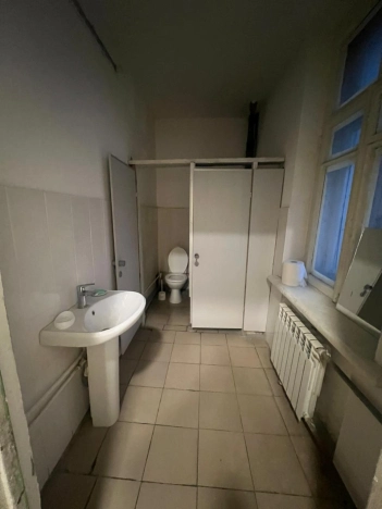 Купить комнату в Москве. Вариант № 9323301, 23, площадь - квм, цена 10500000 рублей