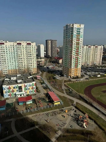 Купить двухкомнатную квартиру в Ростовской области. Вариант № 9150504, 9, площадь -  квм, цена 6799999 рублей