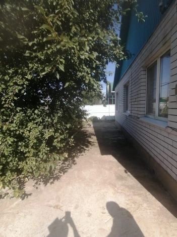 Купить дом на улице Парковая в Элисте. Вариант № 5823579, 18, площадь -  квм, цена 6800000 рублей