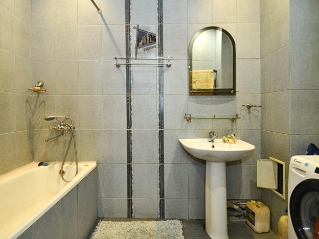 . Вариант № 2210321, 20, площадь - 75 квм, цена 11400000 рублей