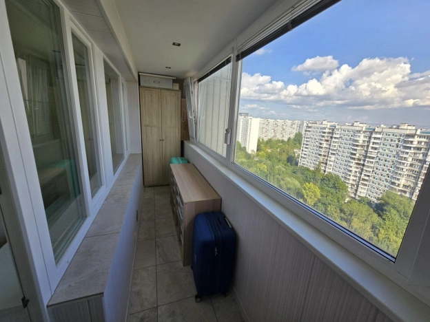 Купить квартиру в Москве. Вариант № 7611794, 16, площадь -  квм, цена 31500000 рублей