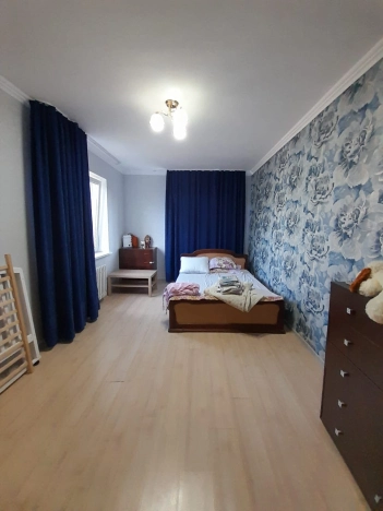 Купить дом на улице Бимбаева в Элисте. Вариант № 6349, 28, площадь -  квм, цена 20000000 рублей