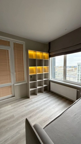 Купить двухкомнатную квартиру в районе Василеостровский в Санкт-Петербурге. Вариант № 9624169, 26, площадь -  квм, цена 33000000 рублей