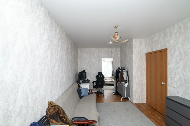 Купить квартиру на улице Нижегородская в Нижегородской области. Вариант № 1043502, 5, площадь -  квм, цена 3800000 рублей