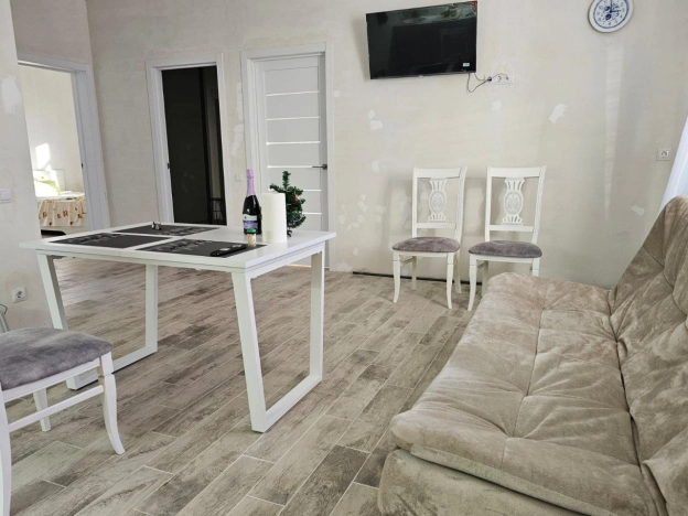 Купить дом в Симферополе. Вариант № 43554, 6, площадь -  квм, цена 8000000 рублей