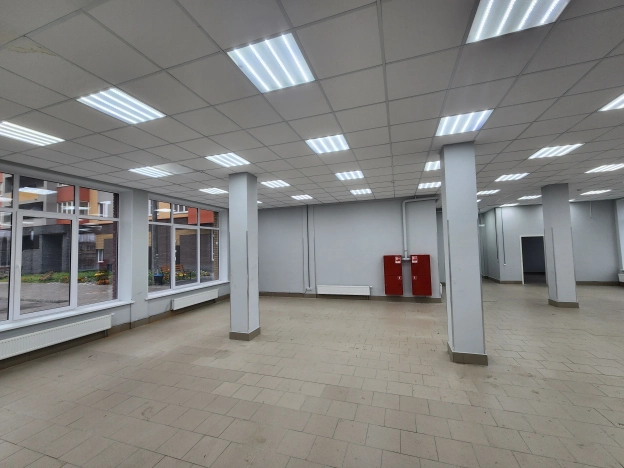 Снять торговые помещения в районе Автозаводский в Нижнем Новгороде. Вариант № 9164962, 13, площадь -  квм, цена 300000 рублей