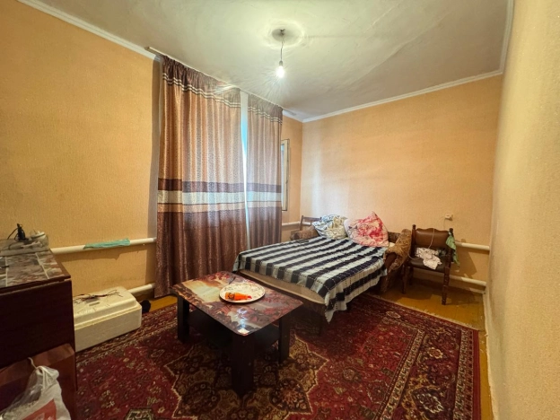 Купить дом на улице Веткаловой в Элисте. Вариант № 6765, 3, площадь -  квм, цена 5500000 рублей