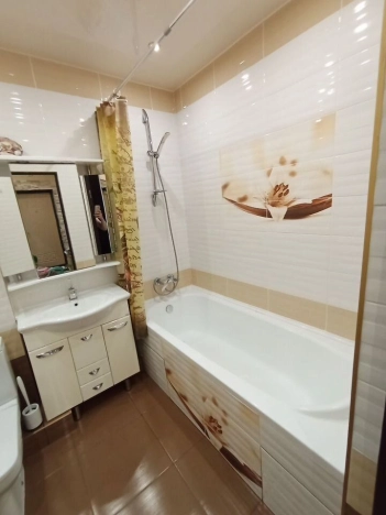 Купить двухкомнатную квартиру в районе Московский в Калининграде. Вариант № 8520738, 19, площадь -  квм, цена 8000000 рублей