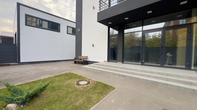 Снять коммерческую недвижимость в Нижнем Новгороде. Вариант № 7173549, 2, площадь -  квм, цена 125000 рублей