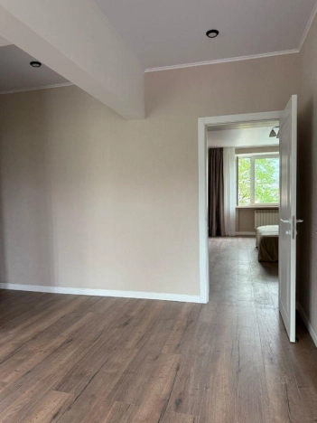 Купить квартиру в ЦАО в Москве. Вариант № 6972443, 5, площадь -  квм, цена 22670000 рублей