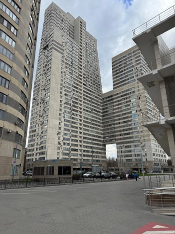 Купить квартиру в Москве. Вариант № 3107364, 13, площадь - квм, цена 71000000.0000 рублей