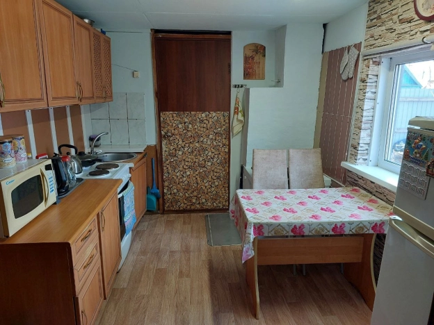 Купить дом в районе Советский в Улан-Удэ. Вариант № 2870794, 3, площадь -  квм, цена 3100000 рублей