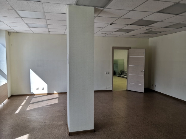 Купить коммерческую недвижимость свободного назначения в Новосибирске. Вариант № 18114, 3, площадь -  квм, цена 45000000 рублей