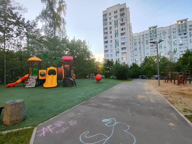 Купить квартиру у метро Пятницкое шоссе в Москве. Вариант № 45189, 7, площадь -  квм, цена 9650000.0000 рублей