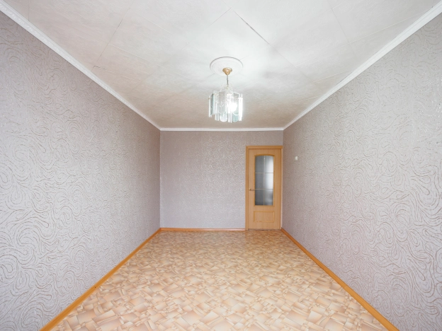 Купить квартиру в Омске. Вариант № 9641499, 5, площадь -  квм, цена 5200000 рублей