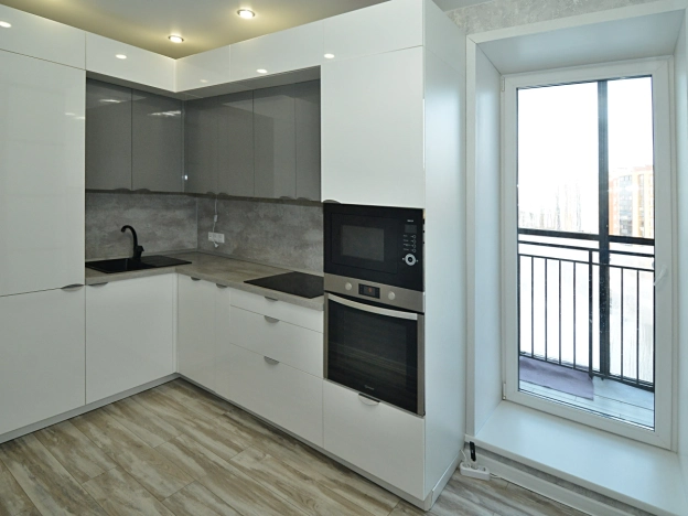 Купить однокомнатную квартиру в ЦАО в Новосибирске. Вариант № 10004, 3, площадь -  квм, цена 6990000 рублей