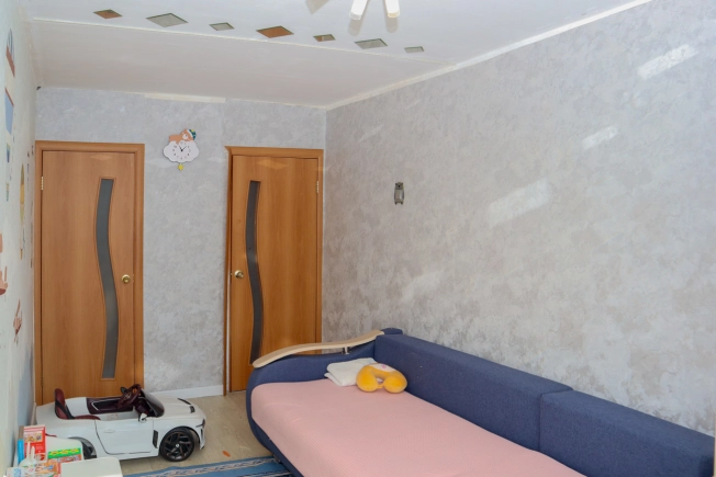 Купить трехкомнатную квартиру в Новосибирске. Вариант № 3763564, 11, площадь -  квм, цена 5390000 рублей