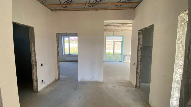 . Вариант № 2546722, 15, площадь - 104 квм, цена 8000000 рублей