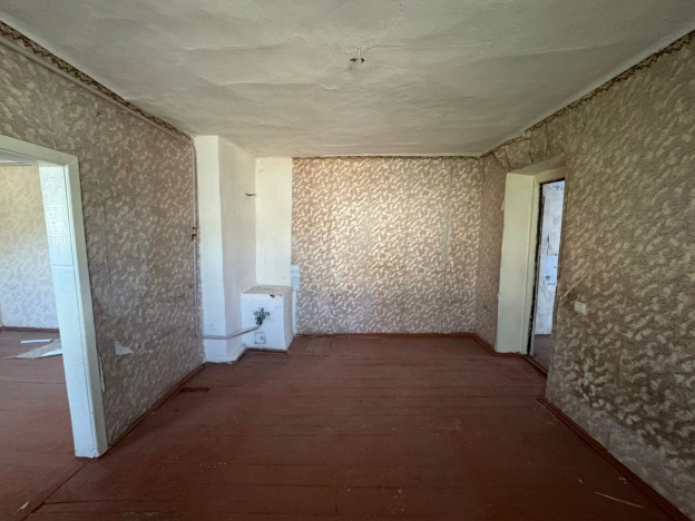 Купить двухкомнатную квартиру в Микрорайоне 4-й, Элиста в Элисте. Вариант № 8235161, 3, площадь -  квм, цена 1250000 рублей