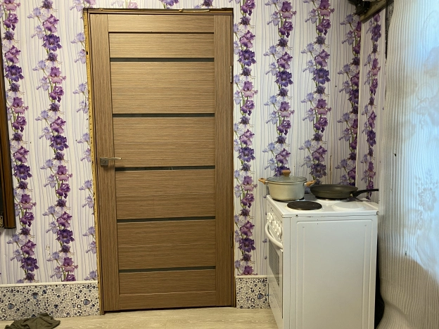 Купить квартиру на вторичке в Иркутске. Вариант № 3471298, 10, площадь -  квм, цена 2220000 рублей