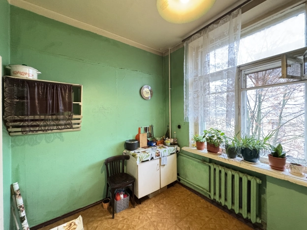 Купить комнату в Москве. Вариант № 3784804, 14, площадь - квм, цена 8500000 рублей