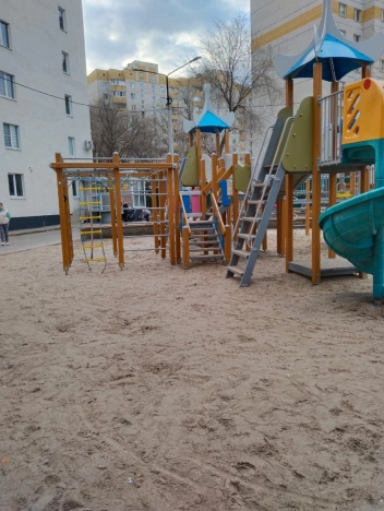 Купить трехкомнатную квартиру на улице 45-й Стрелковой Дивизии в Воронеже. Вариант № 6937, 23, площадь -  квм, цена 8400000 рублей