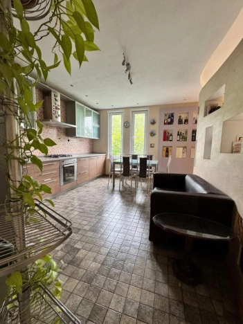 Купить трехкомнатную квартиру в Московской области. Вариант № 8383769, 8, площадь - квм, цена 19850000 рублей