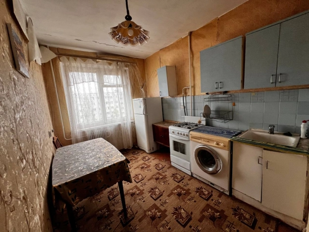 Купить квартиру на улице Менжинского в Волгограде. Вариант № 7258171, 0, площадь -  квм, цена 3950000 рублей