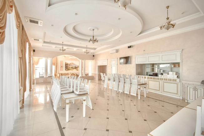 Купить коммерческую недвижимость в Ростове-на-Дону. Вариант № 26328, 13, площадь -  квм, цена 65000000 рублей