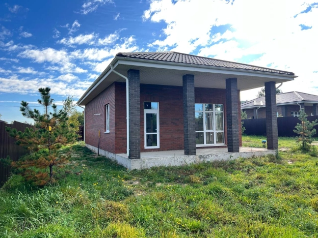 Купить дом на улице Преображенская в Рязанской области. Вариант № 6141858, 5, площадь -  квм, цена 7490000 рублей