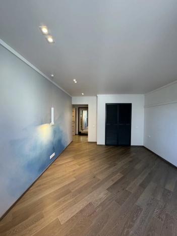 Купить двухкомнатную квартиру в Ростовской области. Вариант № 8211583, 11, площадь -  квм, цена 6500000 рублей