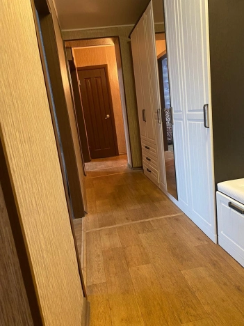 Купить трехкомнатную квартиру в Республике Башкортостан. Вариант № 6697490, 6, площадь -  квм, цена 4800000 рублей