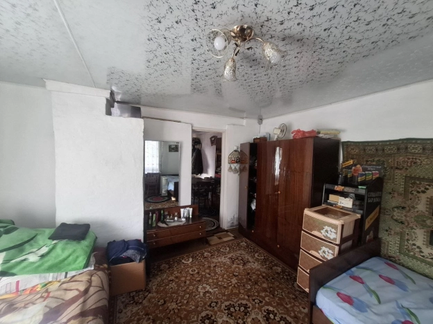 Купить дом на улице Административная в Иркутской области. Вариант № 8444115, 13, площадь -  квм, цена 1300000 рублей