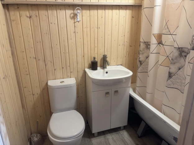 Купить коммерческую недвижимость в Семилуках. Вариант № 1579304, 19, площадь -  квм, цена 24900000 рублей