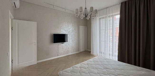 Купить квартиру у метро Аметьево в Казани. Вариант № 9373987, 13, площадь -  квм, цена 84000000 рублей