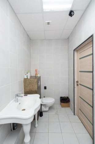 Купить коммерческую недвижимость в Тобольске. Вариант № 1556, 24, площадь -  квм, цена 39000000 рублей