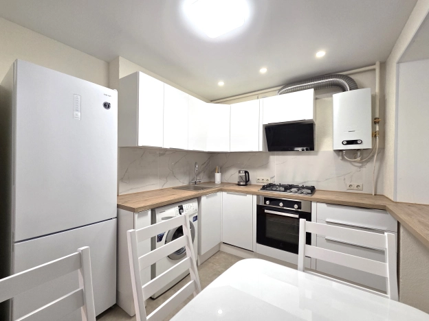 Снять квартиру в Нижнем Новгороде. Вариант № 10450114, 5, площадь -  квм, цена 50000 рублей