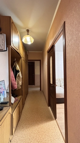 Купить трехкомнатную квартиру в Старом Осколе. Вариант № 5547655, 12, площадь -  квм, цена 6300000 рублей