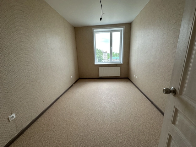 Купить трехкомнатную квартиру в Республике Коми. Вариант № 50961, 4, площадь -  квм, цена 2500000 рублей