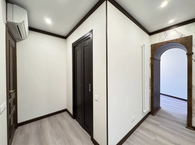 Купить квартиру в Москве. Вариант № 8599674, 31, площадь -  квм, цена 26000000 рублей