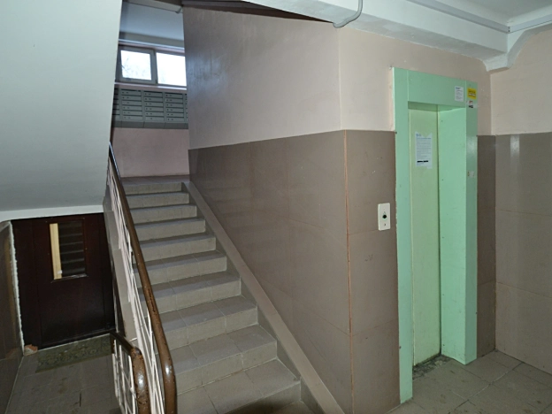 Купить трехкомнатную квартиру в Новосибирске. Вариант № 9585593, 17, площадь -  квм, цена 7500000 рублей