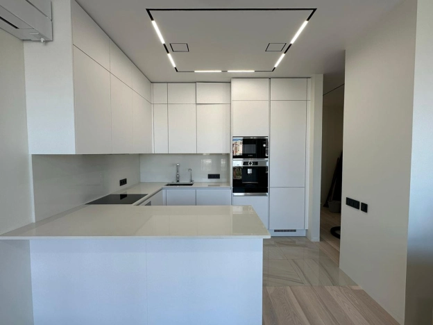 Купить квартиру в Москве. Вариант № 9122701, 0, площадь - квм, цена 29900000 рублей