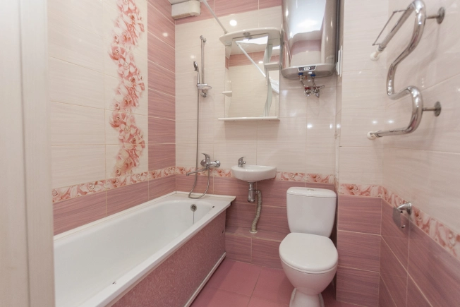 Купить квартиру на улице Комсомольская в Благовещенске. Вариант № 9429103, 6, площадь -  квм, цена 5750000 рублей