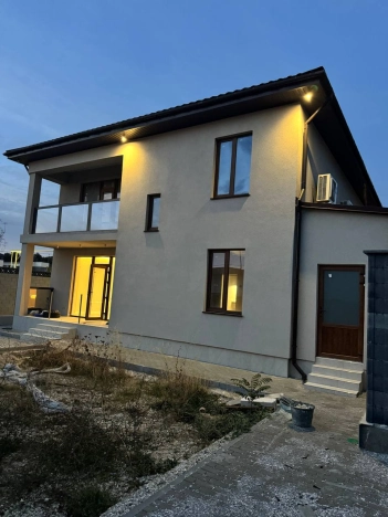 Купить дом в Севастополе. Вариант № 6272551, 2, площадь -  квм, цена 68000000 рублей