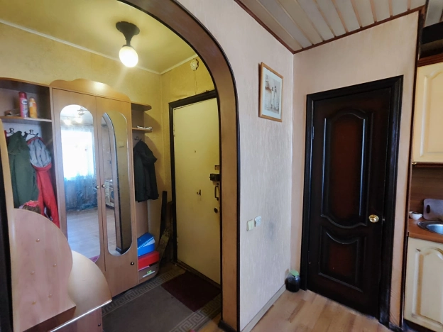 Купить двухкомнатную квартиру на улице Школьная в Калужской области. Вариант № 1811366, 5, площадь -  квм, цена 4300000 рублей