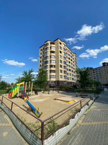 Купить двухкомнатную квартиру на вторичке в Воронежской области. Вариант № 223356, 20, площадь -  квм, цена 4500000 рублей