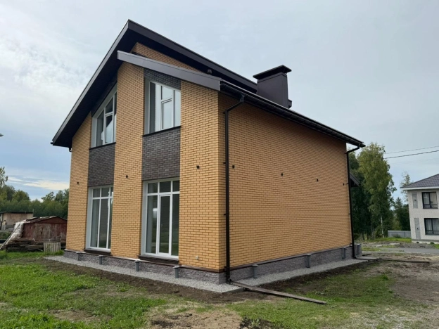 Купить дом в районе Калининский в Новосибирске. Вариант № 9100000, 13, площадь -  квм, цена 13800000 рублей