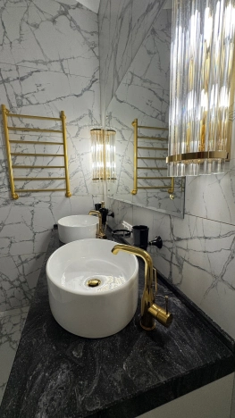 Купить трехкомнатную квартиру в Северодвинске. Вариант № 17564, 26, площадь -  квм, цена 16499000 рублей