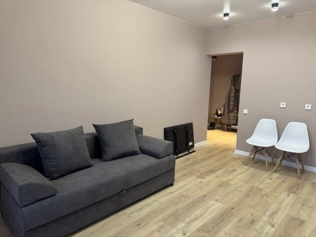 Купить квартиру на улице Бабушкина в Улан-Удэ. Вариант № 5486444, 2, площадь -  квм, цена 6650000 рублей